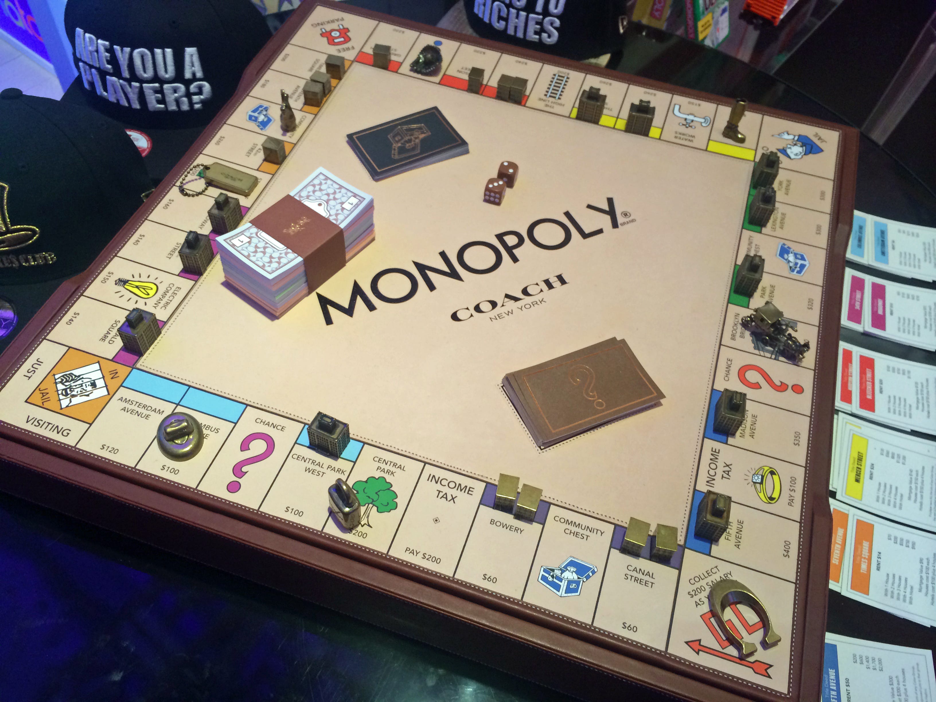 Kako igrate igro Albertsons Monopoly?